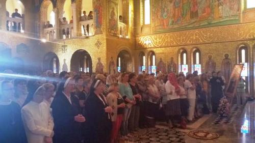 З нагоди Дня матері українці в Італії здійснили паломництво та молились перед головною іконою Риму